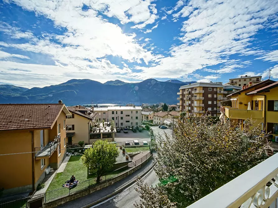 Immagine 3 di Casa indipendente in vendita  11/A a Mandello Del Lario