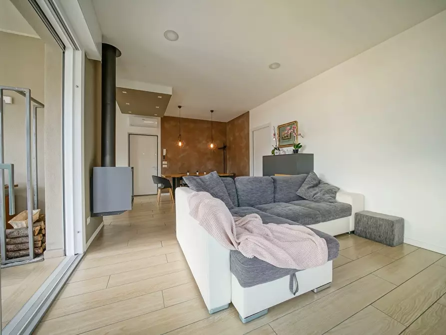 Immagine 6 di Casa indipendente in vendita  11/A a Mandello Del Lario