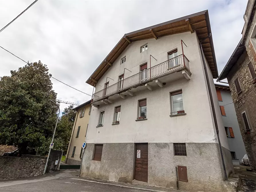 Immagine 2 di Casa indipendente in vendita  1 a Mandello Del Lario