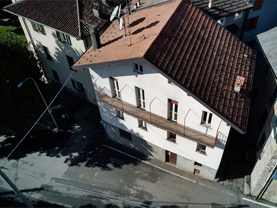 Immagine 1 di Casa indipendente in vendita  1 a Mandello Del Lario