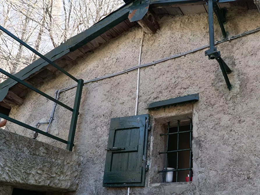 Immagine 8 di Casa indipendente in vendita  a Mandello Del Lario
