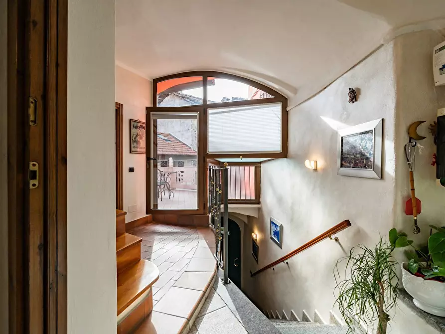 Immagine 7 di Casa indipendente in vendita  9 a Mandello Del Lario