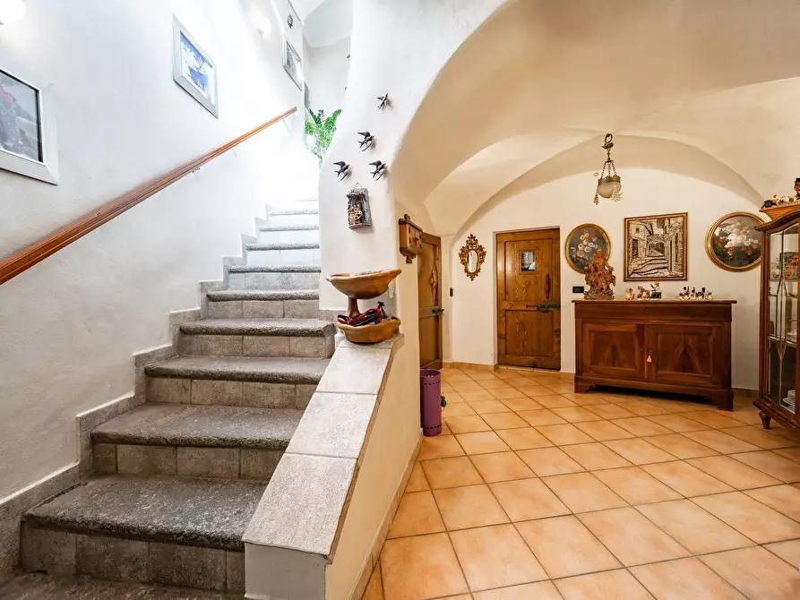 Immagine 6 di Casa indipendente in vendita  9 a Mandello Del Lario