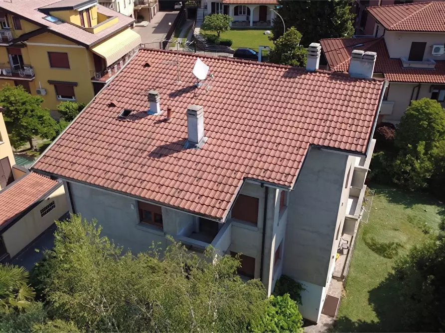 Immagine 1 di Casa indipendente in vendita  10/12 a Mandello Del Lario