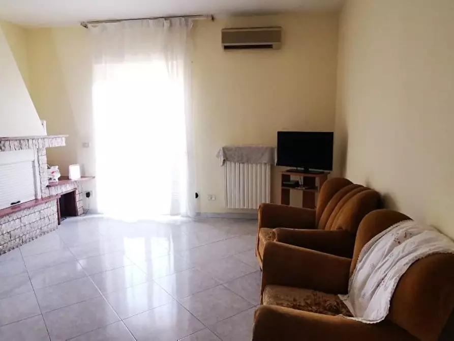 Immagine 2 di Appartamento in vendita  a Adelfia