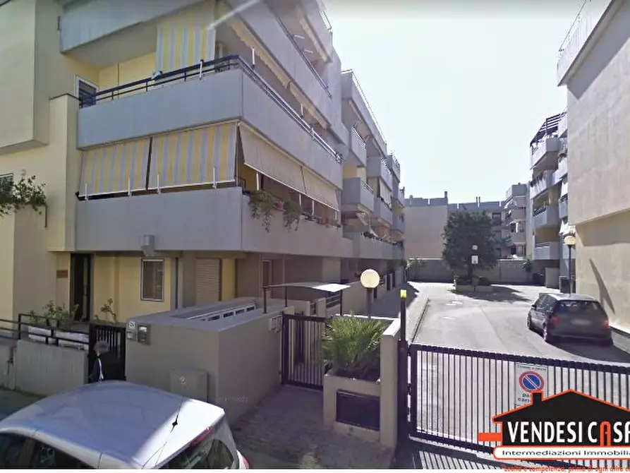 Immagine 1 di Appartamento in vendita  a Adelfia