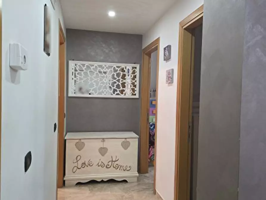 Immagine 4 di Appartamento in vendita  17 a Adelfia