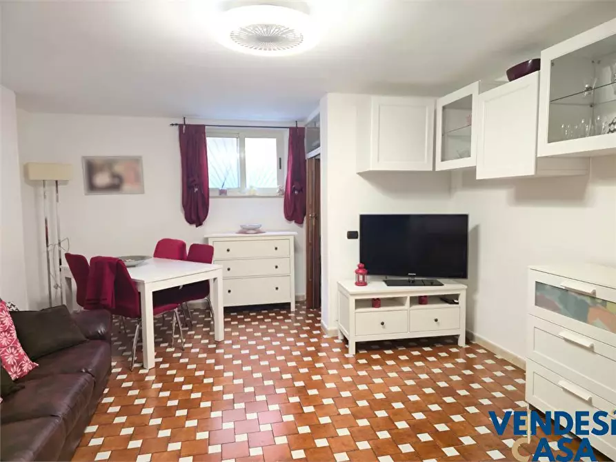 Immagine 10 di Appartamento in vendita  27 a Adelfia