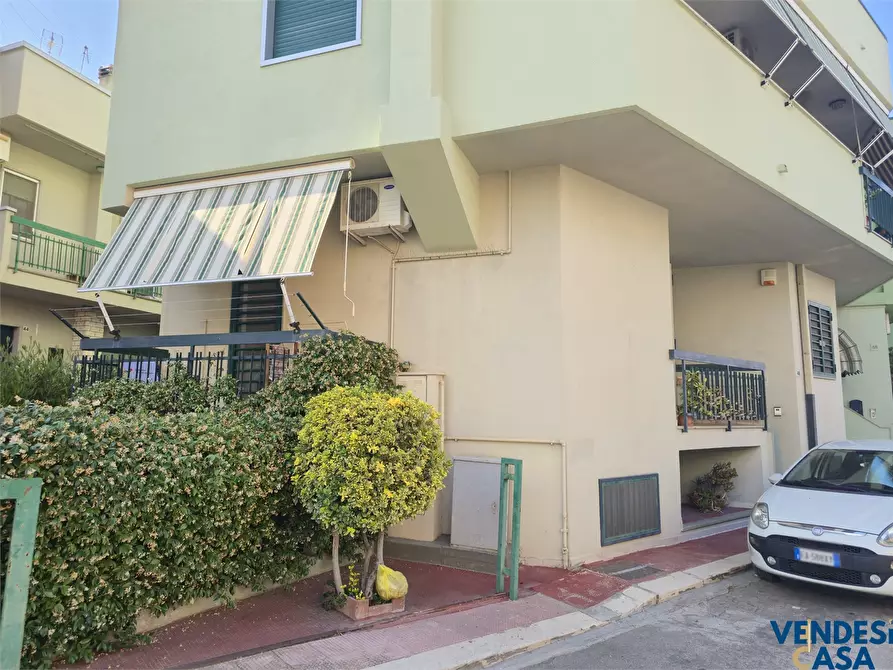 Immagine 3 di Appartamento in vendita  46 a Adelfia