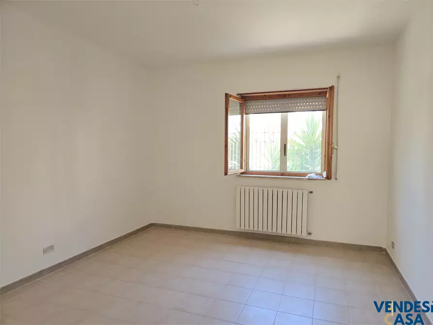 Immagine 6 di Appartamento in vendita  7 a Adelfia
