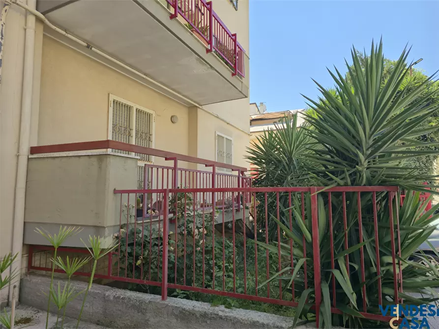 Immagine 2 di Appartamento in vendita  7 a Adelfia