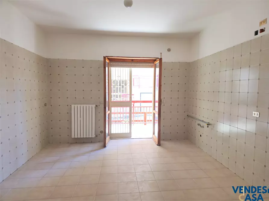 Immagine 5 di Appartamento in vendita  7 a Adelfia