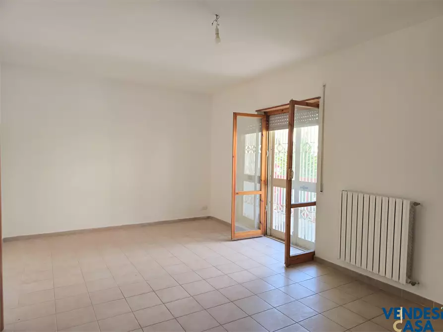 Immagine 4 di Appartamento in vendita  7 a Adelfia