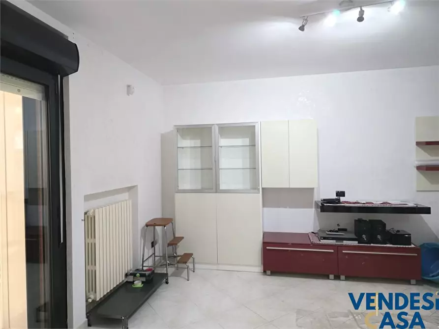 Immagine 4 di Appartamento in vendita  8 a Valenzano