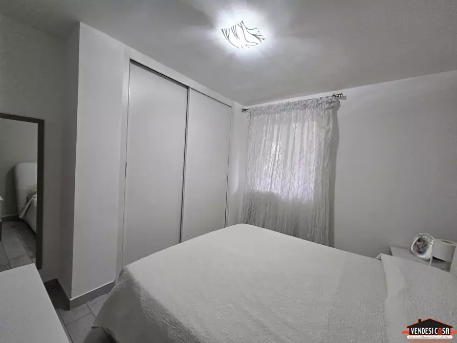 Immagine 4 di Appartamento in vendita  11 a Adelfia