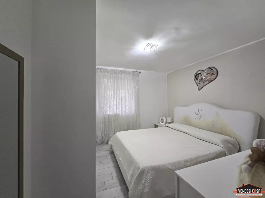 Immagine 5 di Appartamento in vendita  11 a Adelfia