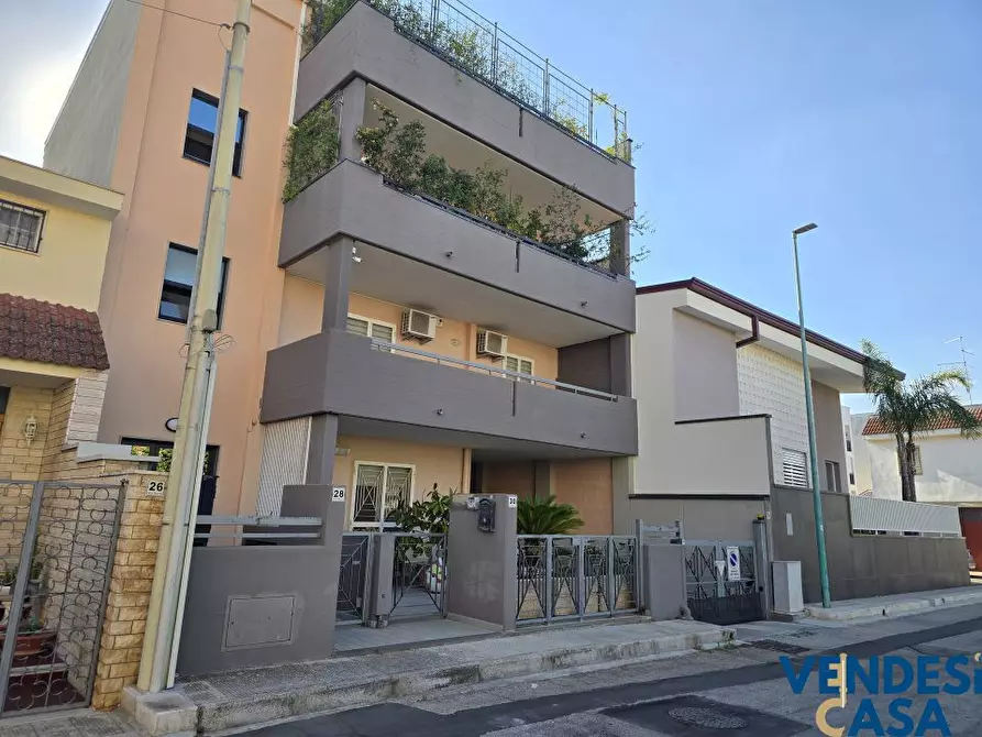 Immagine 2 di Appartamento in vendita  30 a Adelfia