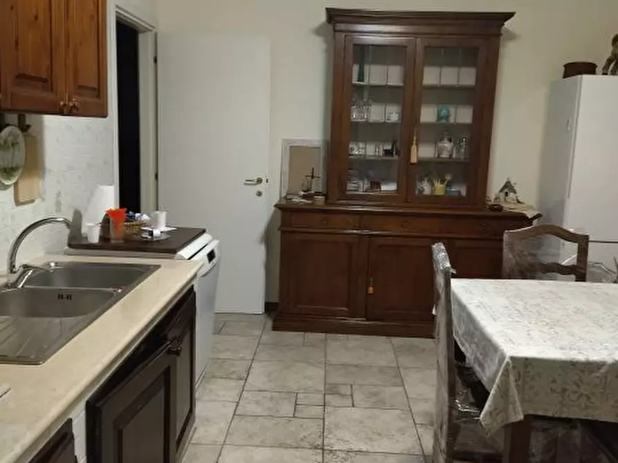 Immagine 7 di Appartamento in vendita  30 a Adelfia