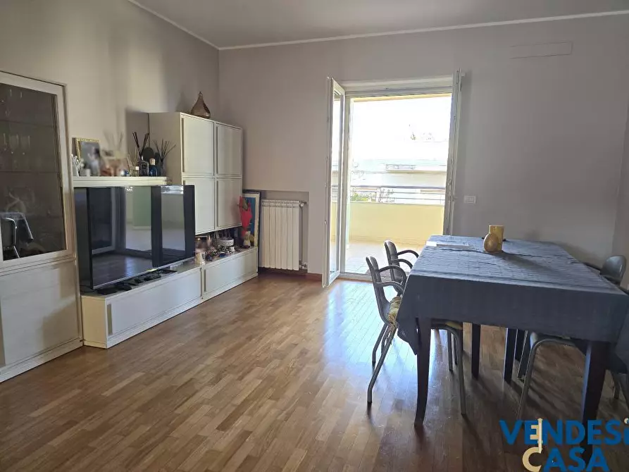 Immagine 6 di Appartamento in vendita  67 a Valenzano