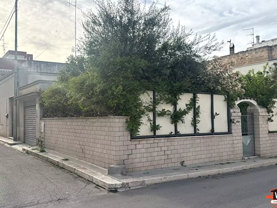 Immagine 1 di Casa indipendente in vendita  3 a Adelfia