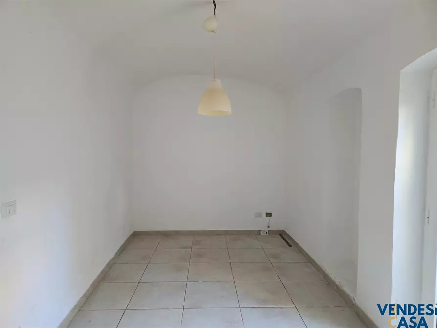 Immagine 10 di Casa indipendente in vendita  23 a Adelfia