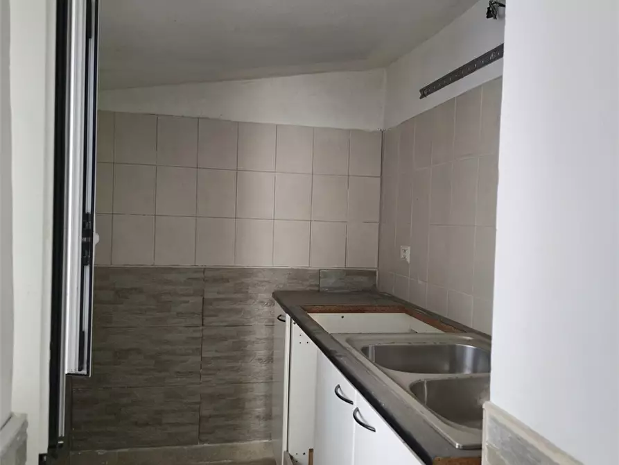 Immagine 8 di Casa indipendente in vendita  23 a Adelfia