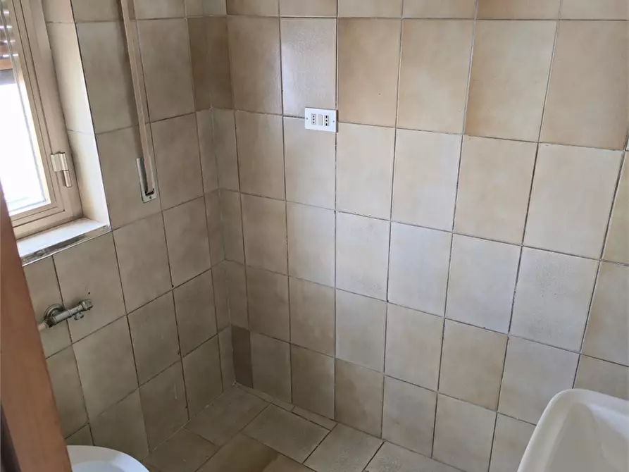 Immagine 9 di Casa indipendente in vendita  14 a Adelfia