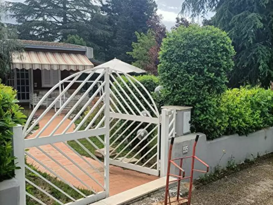 Immagine 1 di Villa in vendita  a Grumo Appula