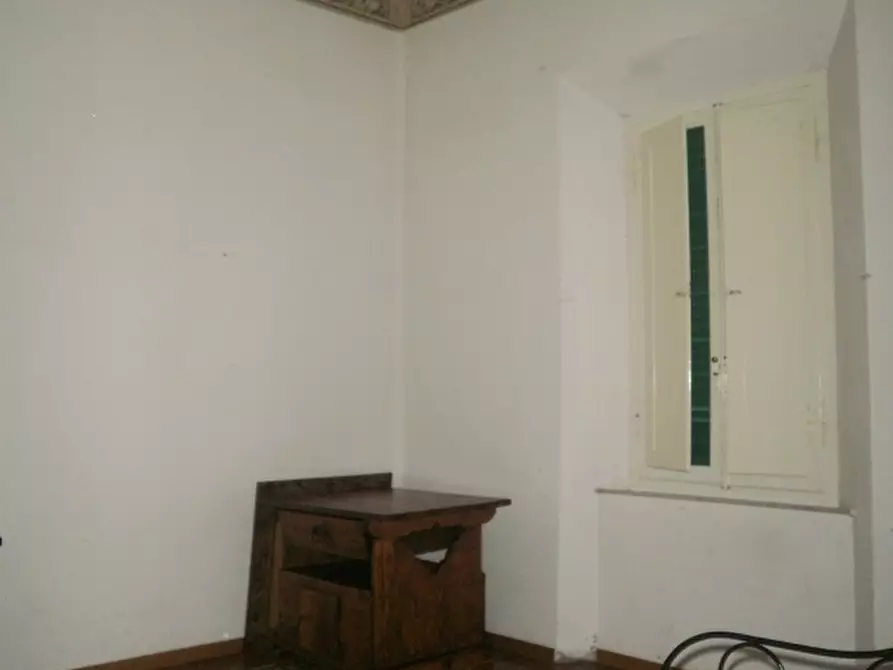 Immagine 1 di Negozio in affitto  a Lecco