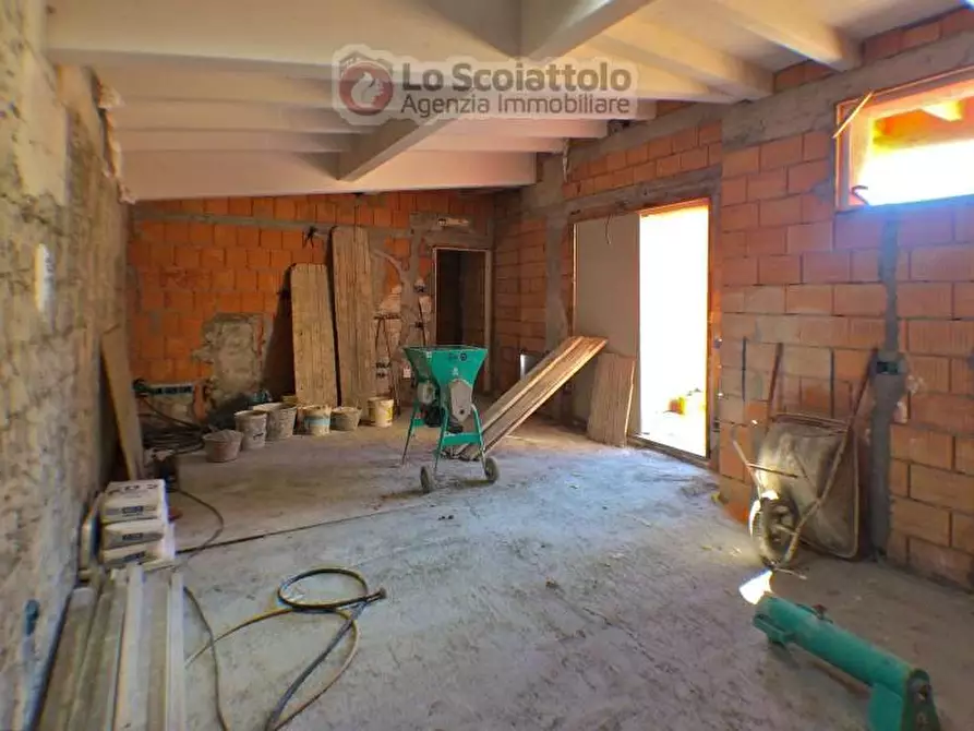 Immagine 5 di Casa semindipendente in vendita  a Alto Reno Terme