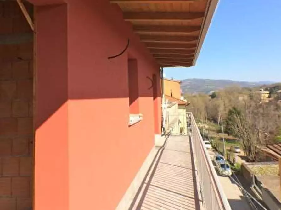 Immagine 10 di Casa semindipendente in vendita  a Alto Reno Terme
