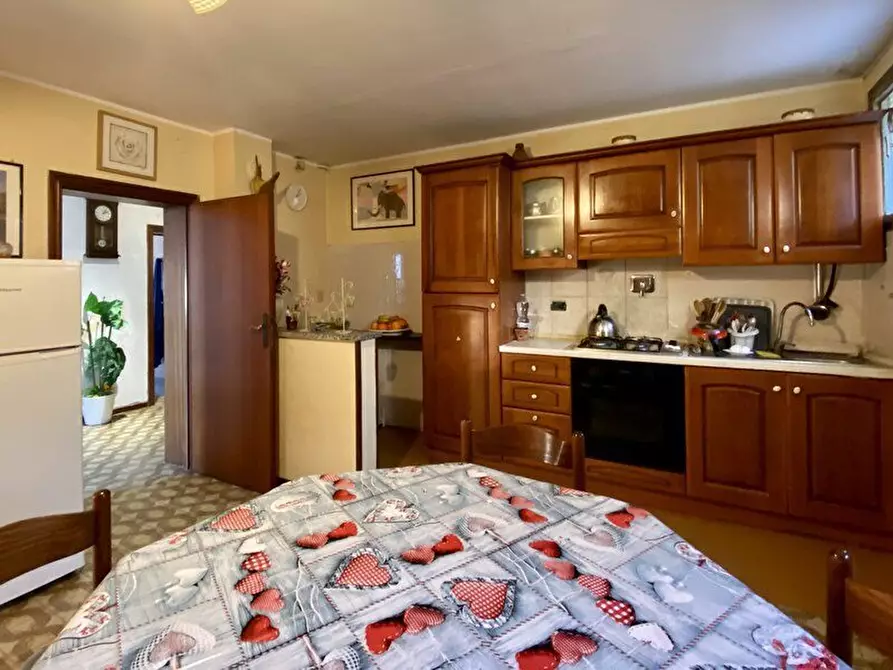 Immagine 6 di Appartamento in vendita  a Alto Reno Terme