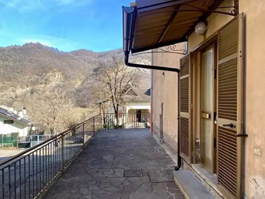 Immagine 3 di Appartamento in vendita  a Alto Reno Terme