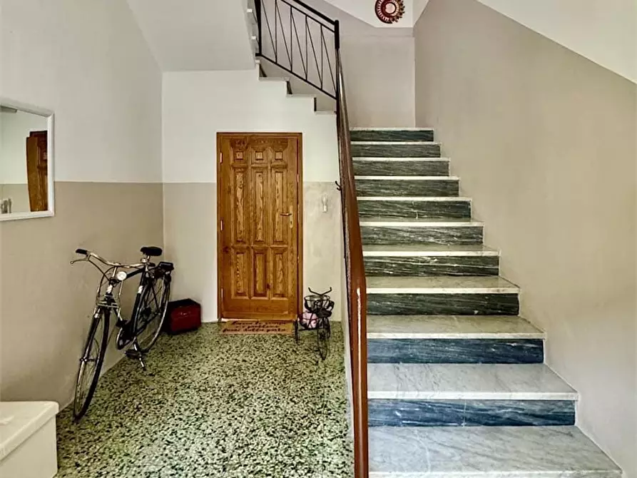 Immagine 3 di Appartamento in vendita  a Alto Reno Terme