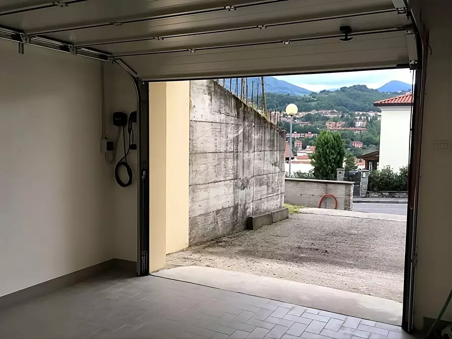 Immagine 8 di Casa semindipendente in vendita  a Castel Di Casio