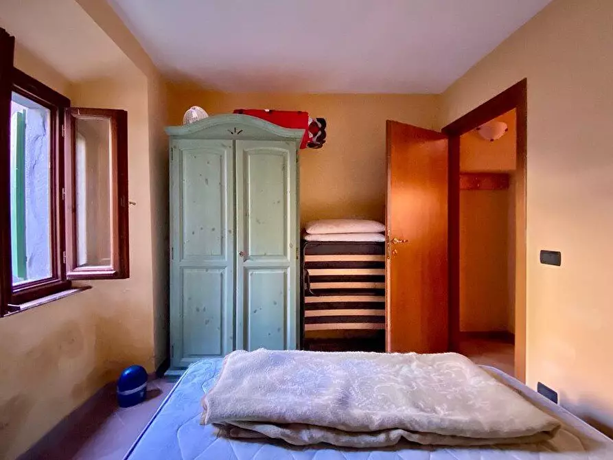 Immagine 8 di Casa semindipendente in vendita  a Lizzano In Belvedere