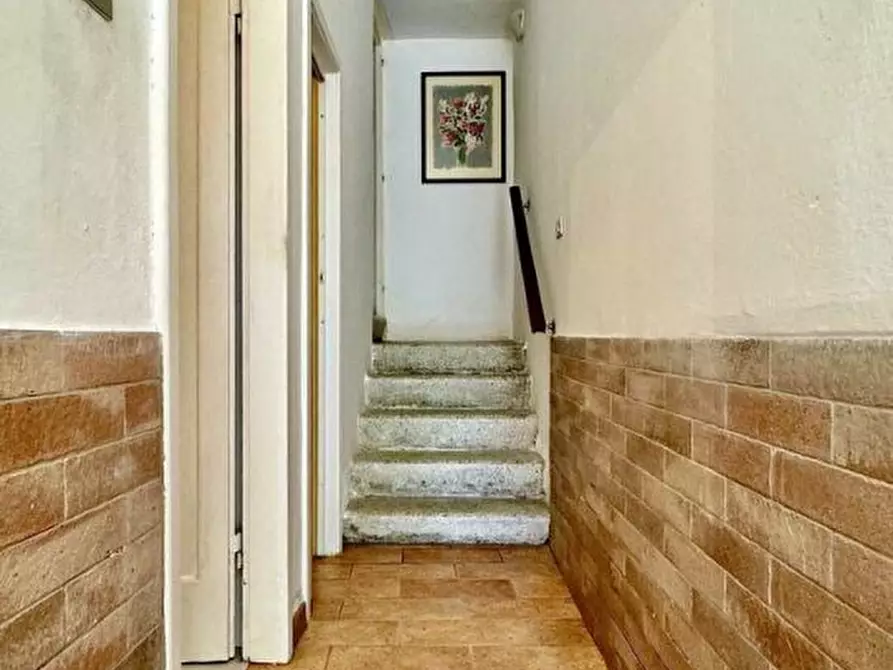 Immagine 9 di Casa semindipendente in vendita  a Alto Reno Terme