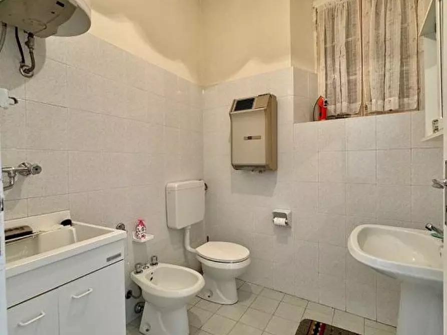 Immagine 10 di Casa semindipendente in vendita  a Alto Reno Terme