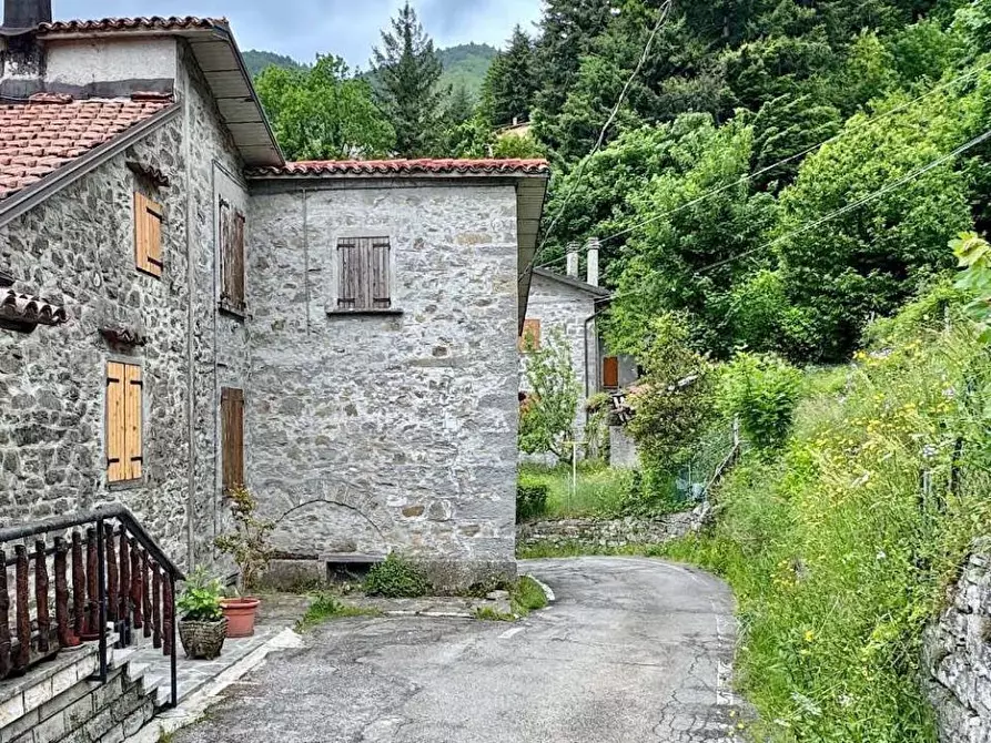 Immagine 5 di Casa semindipendente in vendita  a Alto Reno Terme