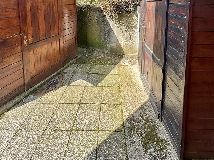 Immagine 9 di Casa semindipendente in vendita  a Castel Di Casio