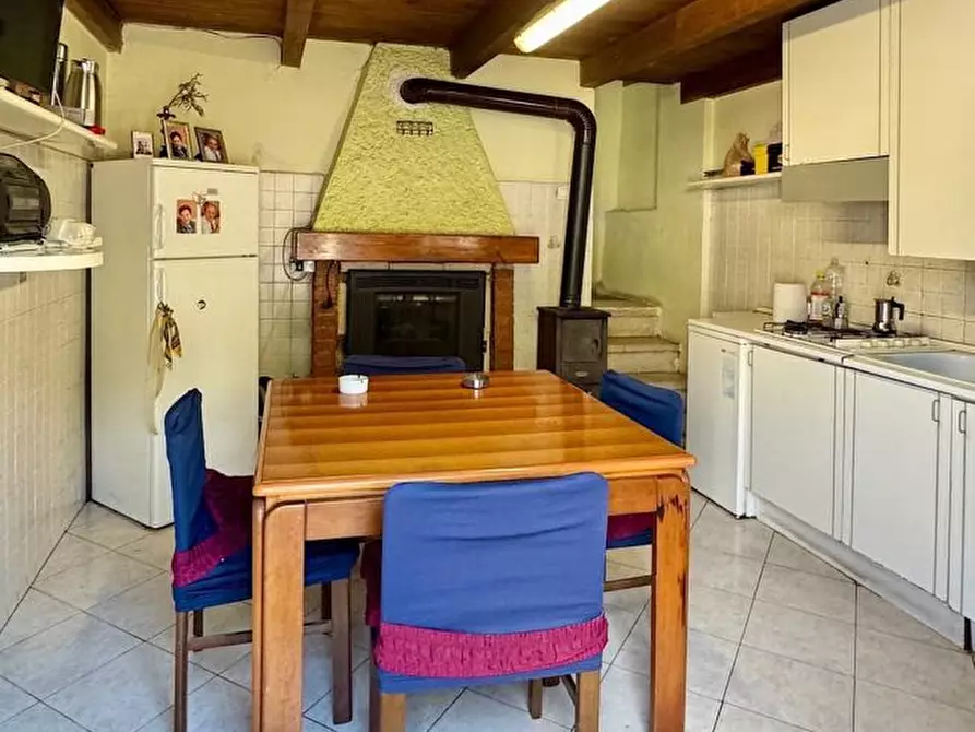 Immagine 4 di Casa semindipendente in vendita  a Sambuca Pistoiese