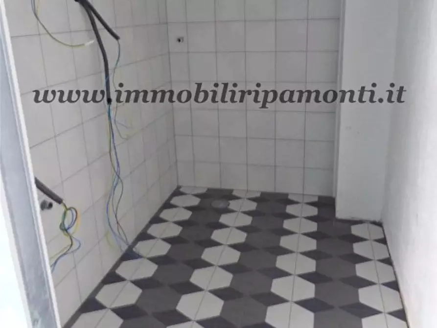 Immagine 8 di Attività artigianale in vendita  26 a Lecco