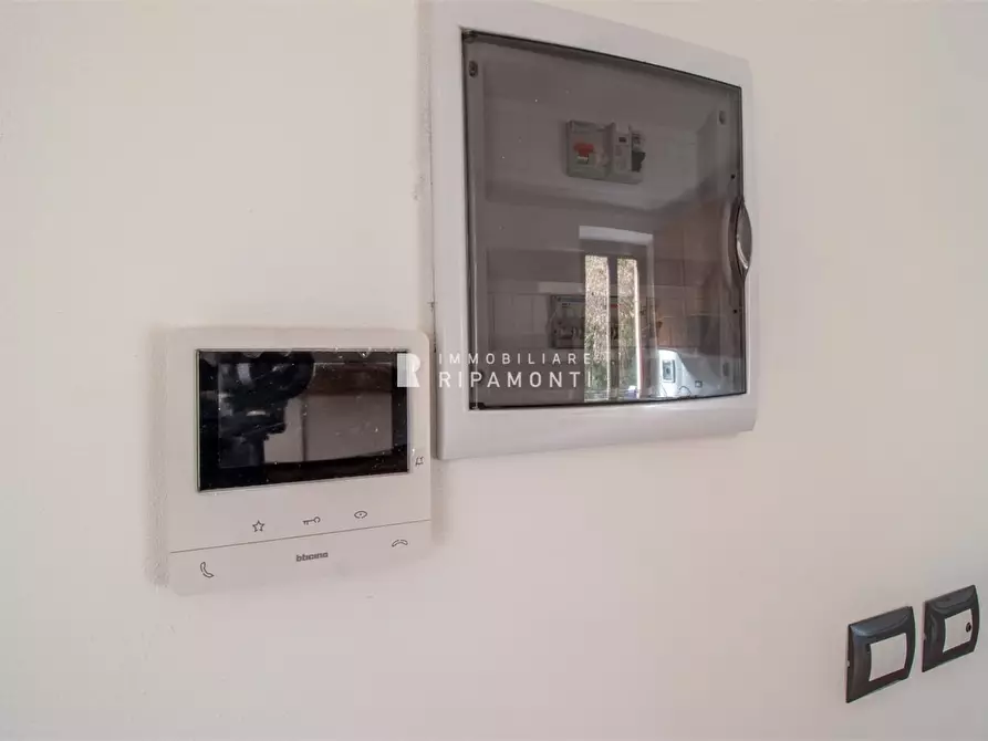 Immagine 5 di Appartamento in vendita  a Lecco