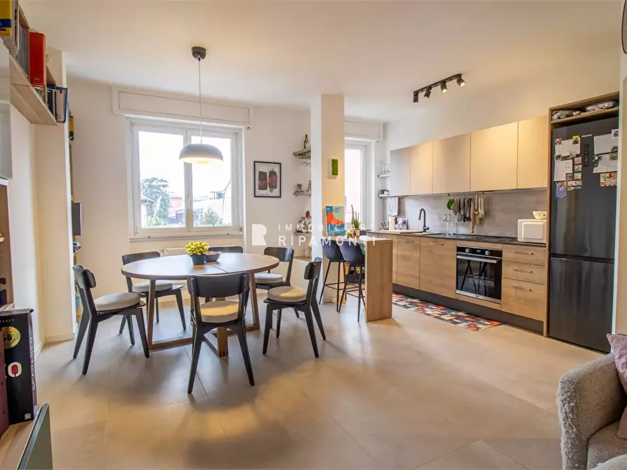 Immagine 3 di Appartamento in vendita  6 a Lecco