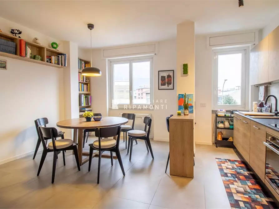 Immagine 4 di Appartamento in vendita  6 a Lecco