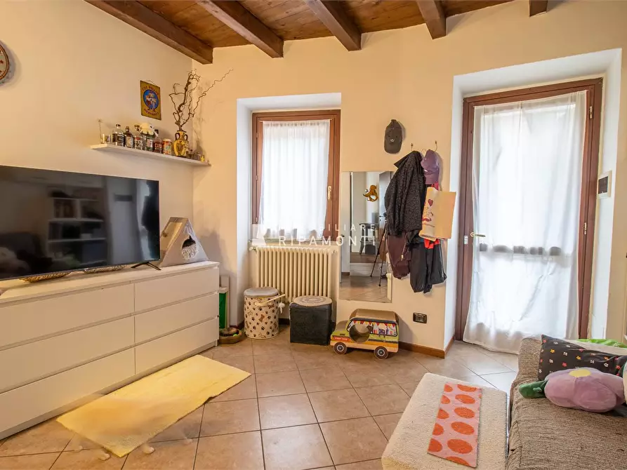 Immagine 9 di Appartamento in vendita  6 a Colle Brianza