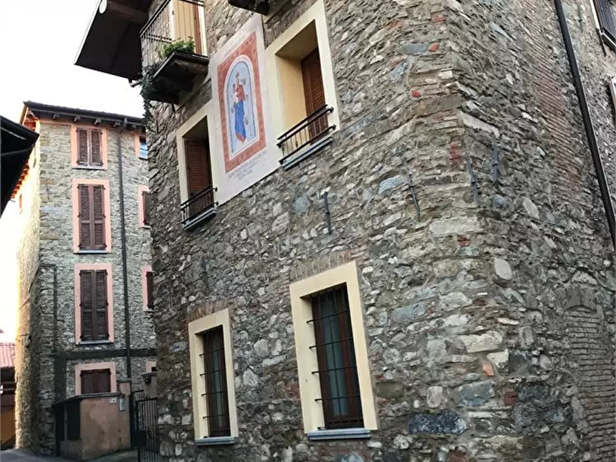 Immagine 5 di Appartamento in vendita  6 a Colle Brianza