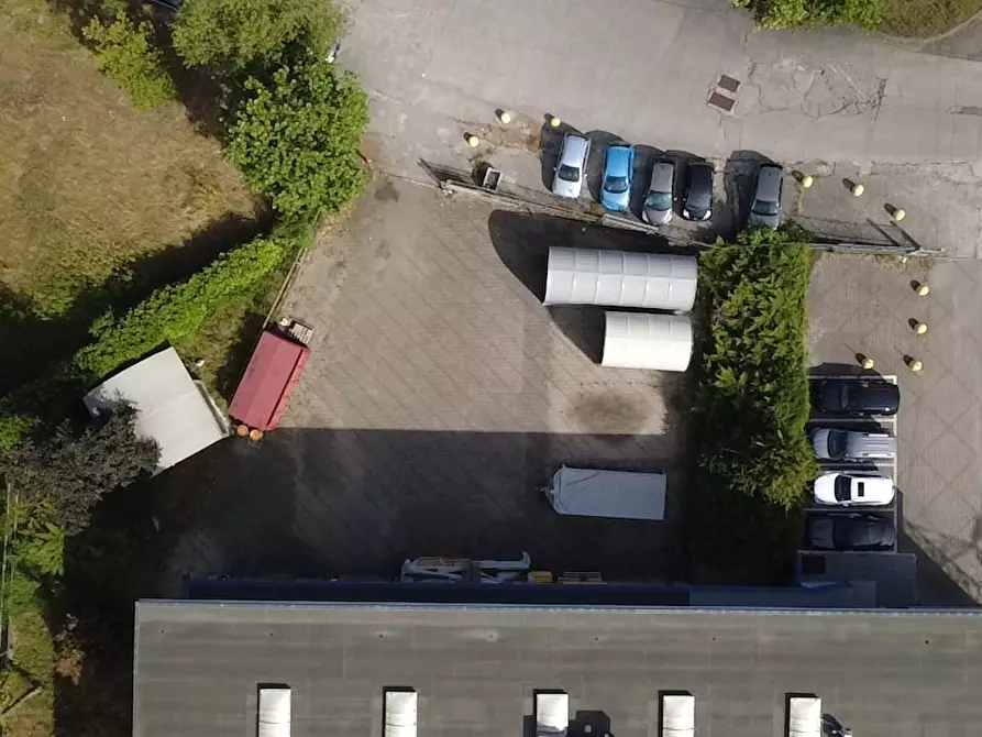 Immagine 6 di Capannone industriale in vendita  54 a Barzanò