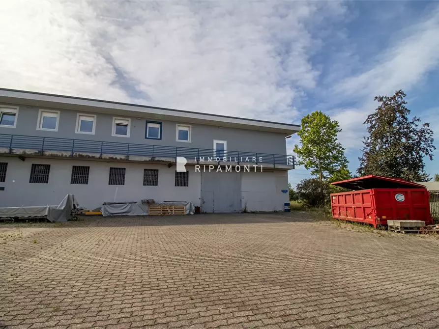Immagine 10 di Capannone industriale in vendita  54 a Barzanò