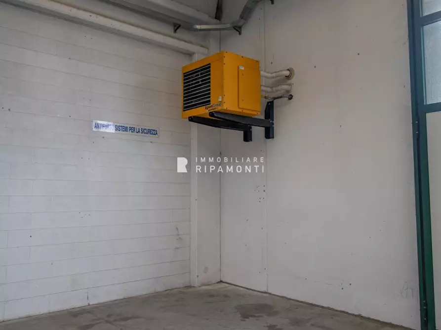 Immagine 9 di Capannone industriale in vendita  10 a Calolziocorte
